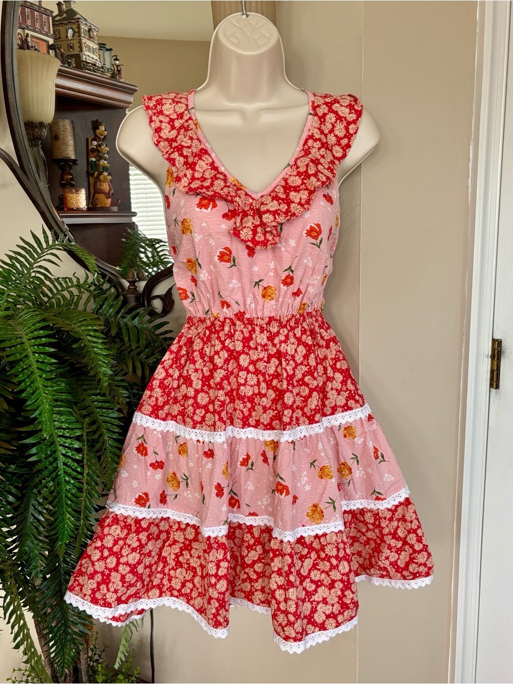 ASOS Red & Pink Floral Lace-Trim Tiered Ruffle V-Neck Mini Dress Open Back